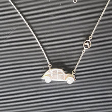 Cargar imagen en el visor de la galería, 2cv necklace large