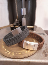 Load image into Gallery viewer, Leather tiretrack bracelet