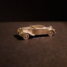 Load image into Gallery viewer, Traction Avant sterling silver 1:87
