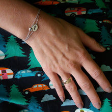 Cargar imagen en el visor de la galería, Car bracelet Citroën classic car jewellery