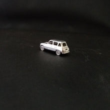 Cargar imagen en el visor de la galería, Renault 4 1:160