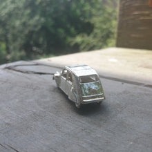 Load image into Gallery viewer, Citroen AZ 1:87 silver classic car