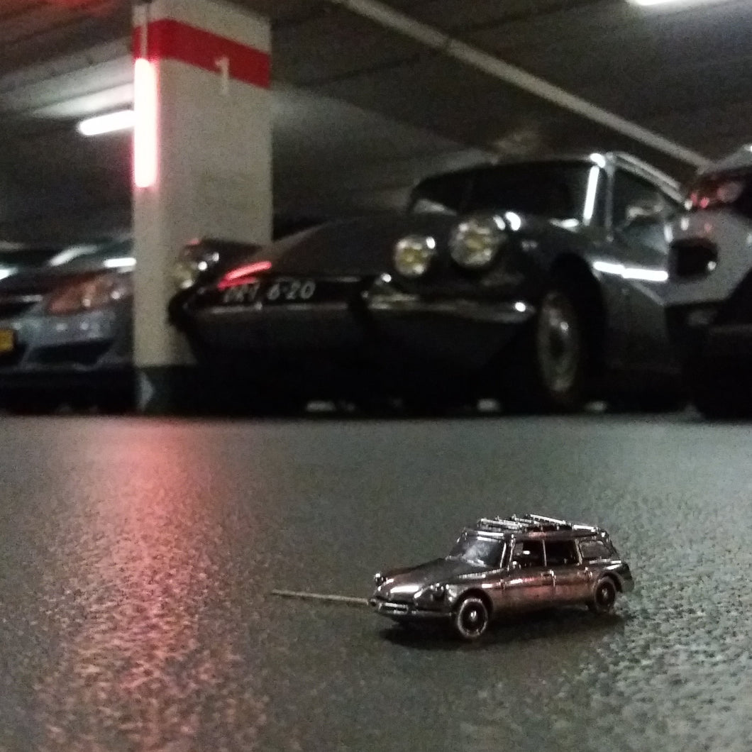 Citroen DS break sterling silver miniature 1:87