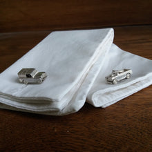 Load image into Gallery viewer, Sterling silver 1:160 landrover can be made into cufflinks