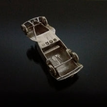 Cargar imagen en el visor de la galería, Chassis of the traction avant 1:87 decapotable with hallmarks