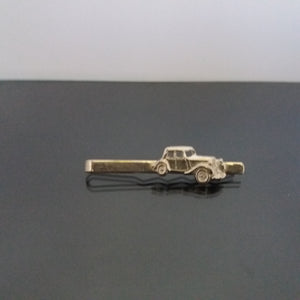 Tie clip or pin with car