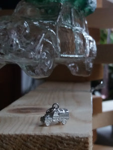 Landrover charm